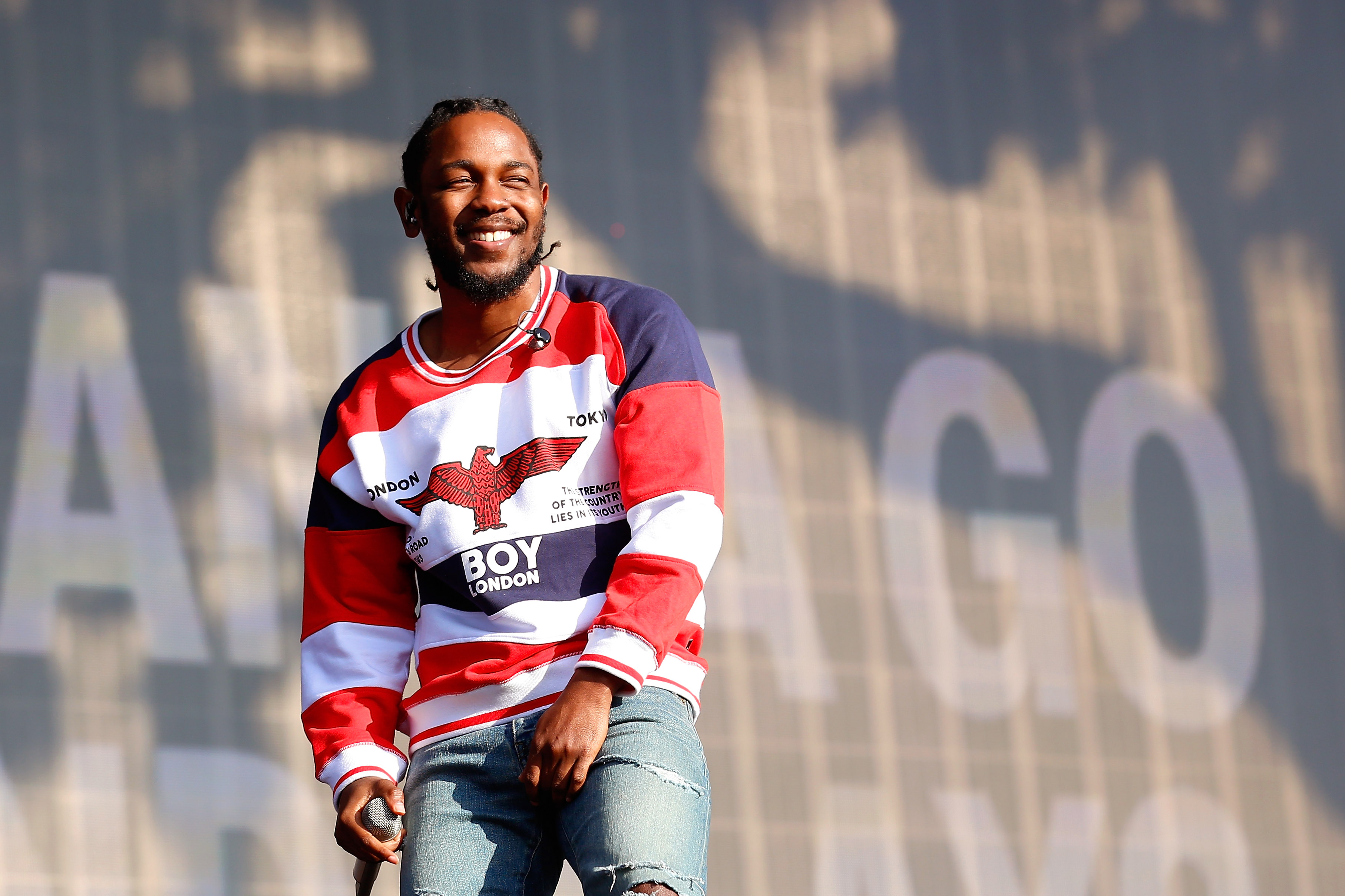 Kendrick Lamar Raps at Latest LV Show