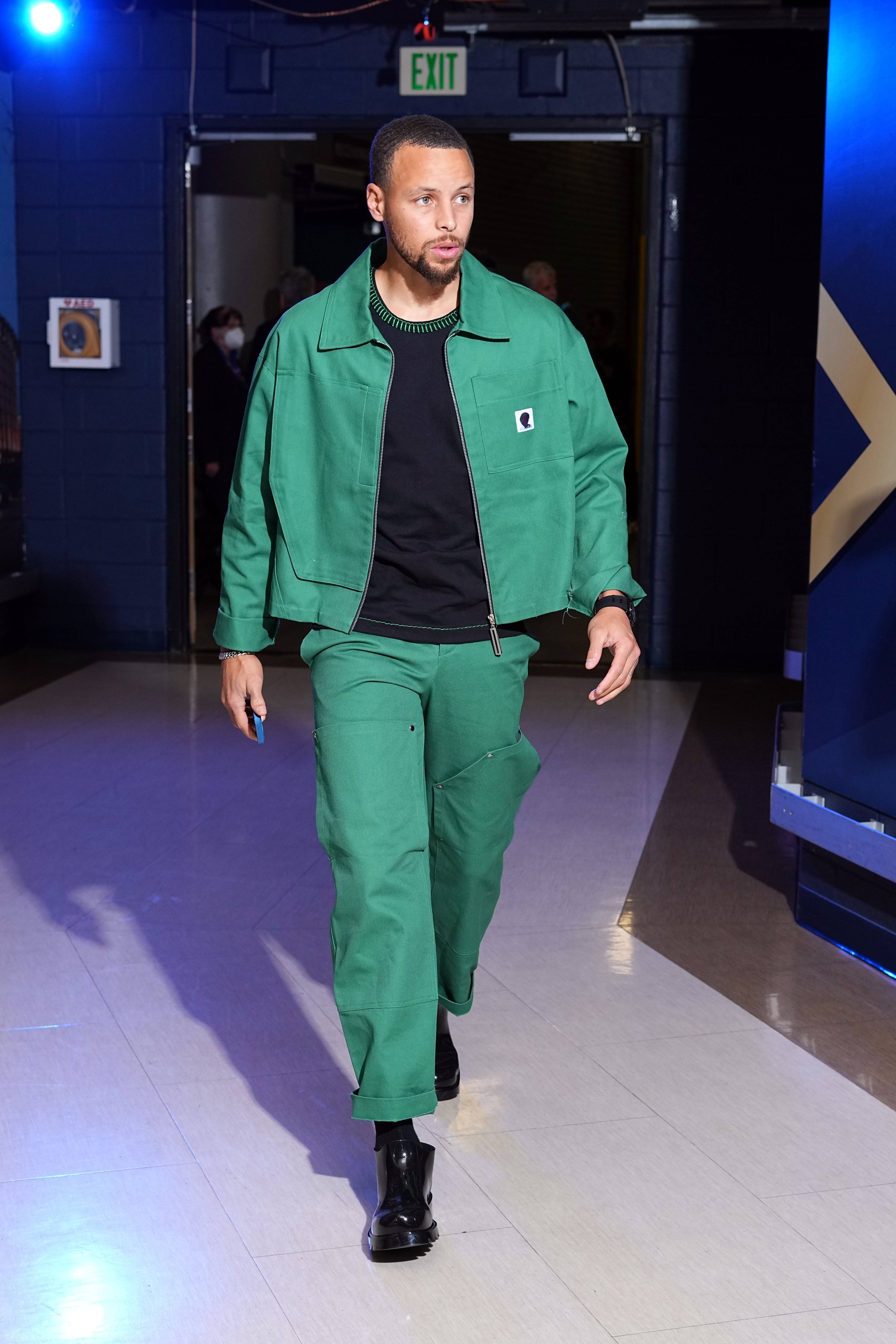 Steph Curry's Suits Up in 'Fresh' Color-Blocked Outfit for NBA